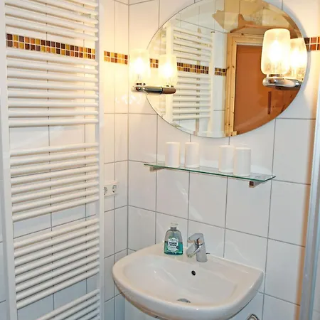 Mit Kamin Am Selliner Seepark Appartement *