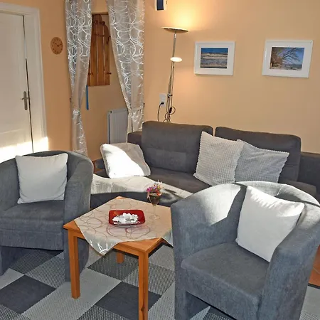 Mit Kamin Am Selliner Seepark * Sellin (Rugen)