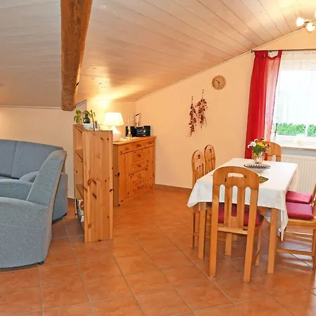 Mit Kamin Am Selliner Seepark Appartement