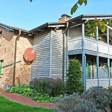 Mit Kamin Am Selliner Seepark Appartement