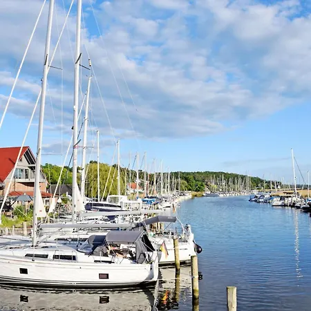 Mit Kamin Am Selliner Seepark