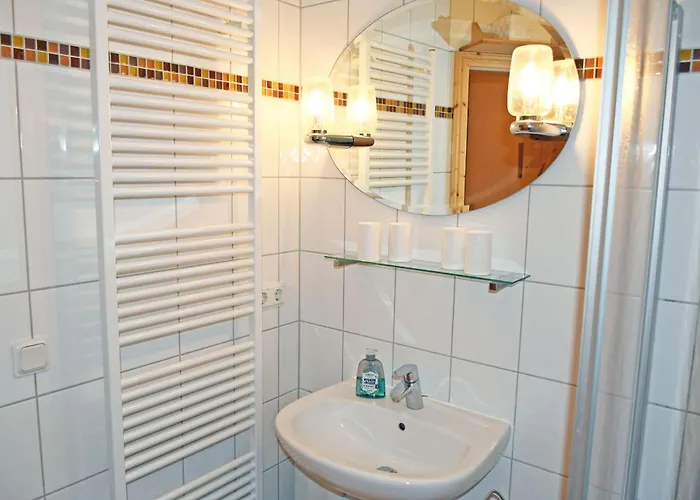 Mit Kamin Am Selliner Seepark Проживание в семье *