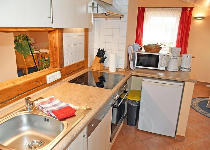 Проживание в семье Mit Kamin Am Selliner Seepark *