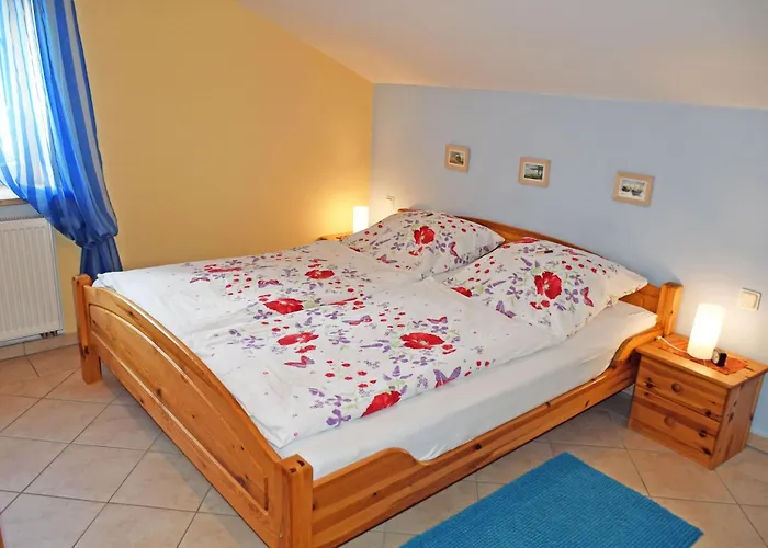 Проживание в семье Mit Kamin Am Selliner Seepark Зеллин