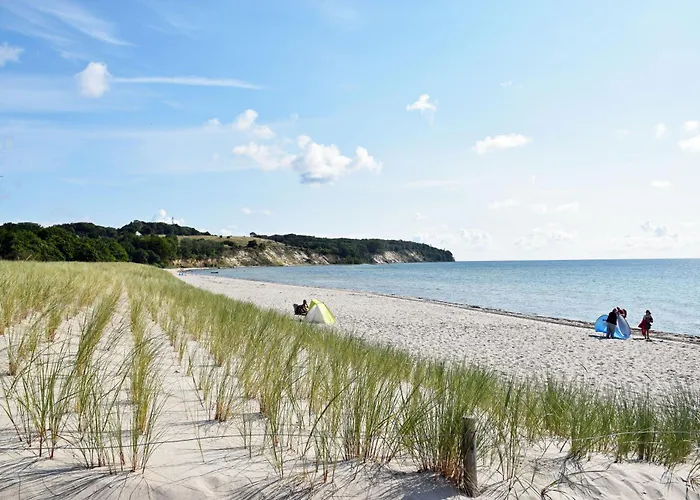 Mit Kamin Am Selliner Seepark
