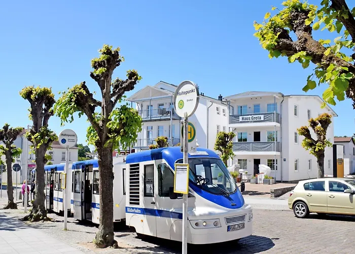 Mit Kamin Am Selliner Seepark Зеллин